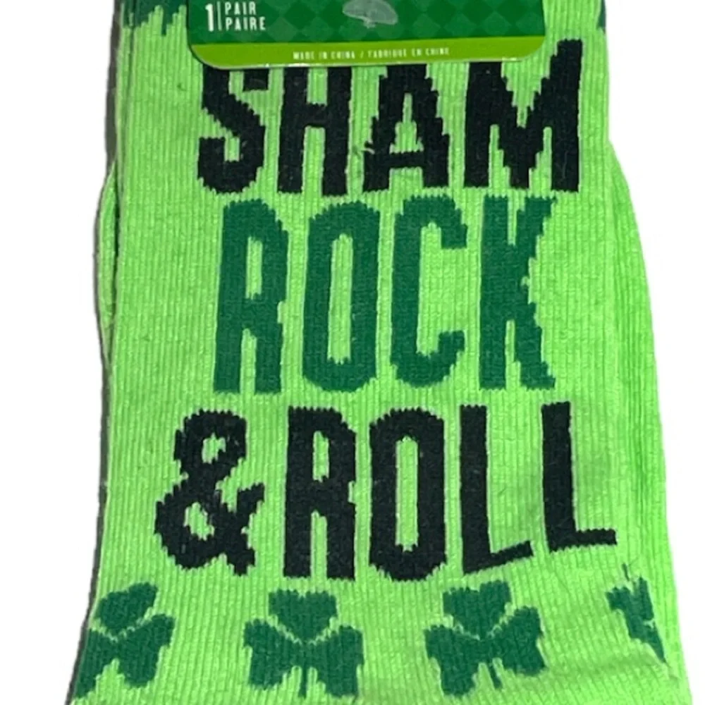 Saint Patrick’s Day Sham Rock & Roll Crew Socks Green Size 5-9